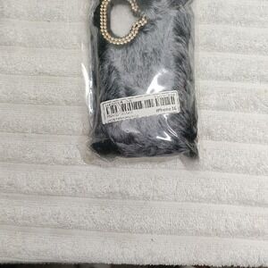 Elegant Gray‎ Faux Fur Phone Case with Gold Heart Accent